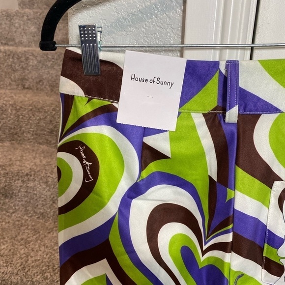 House of Sunny
Groove Is In The Heart Party Pants - Picture 6 of 12